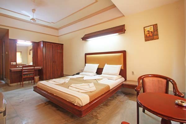 Hotel Rajmata-Deluxe AC